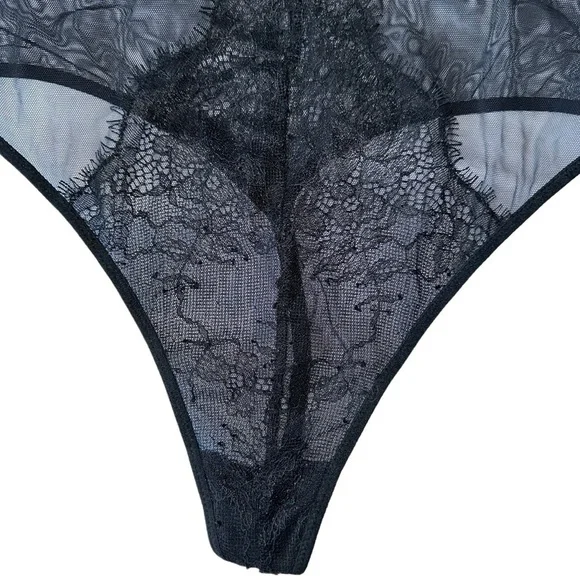 VICTORIA'S SECRET SEXY BLACK LACE MESH SLIP-ON BODYSUIT  ONE-PIECE LINGERIE S - Picture 5 of 16
